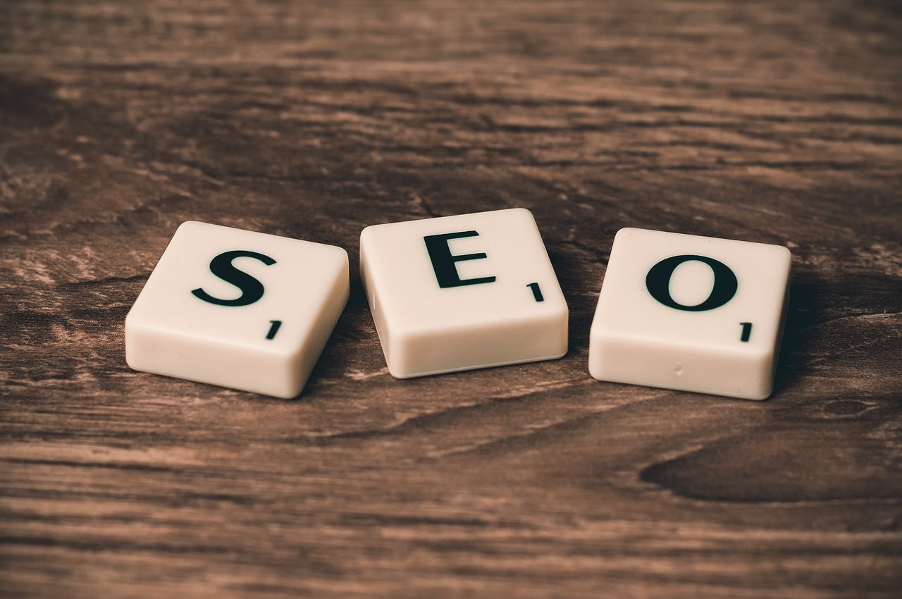 découvrez les meilleures pratiques d'on-page seo pour optimiser votre site web. améliorez votre visibilité sur les moteurs de recherche avec des conseils sur les balises, le contenu et la structuration des pages.